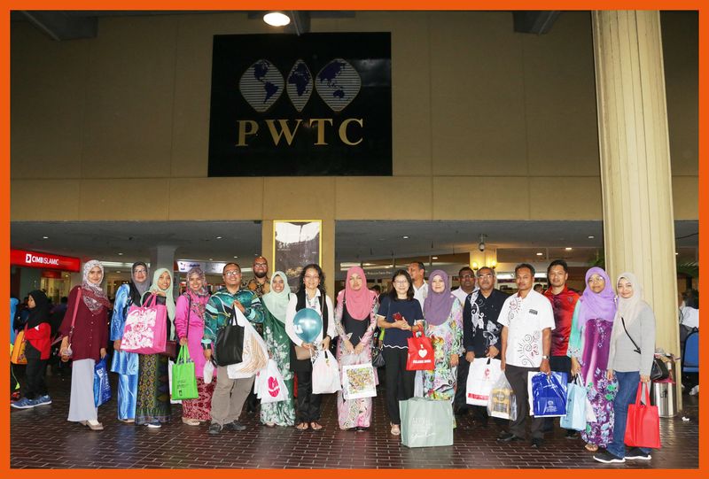 Fail:Lawatan Ke Pesta Buku Antarabangsa Kuala Lumpur 2019.jpg